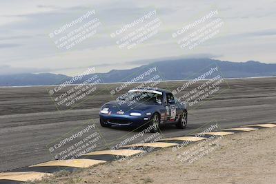 media/Jan-03-2026-SCCA SD (Sat) [[c9b9d14034]]/4-Novice Group/Session 1 Bowl/